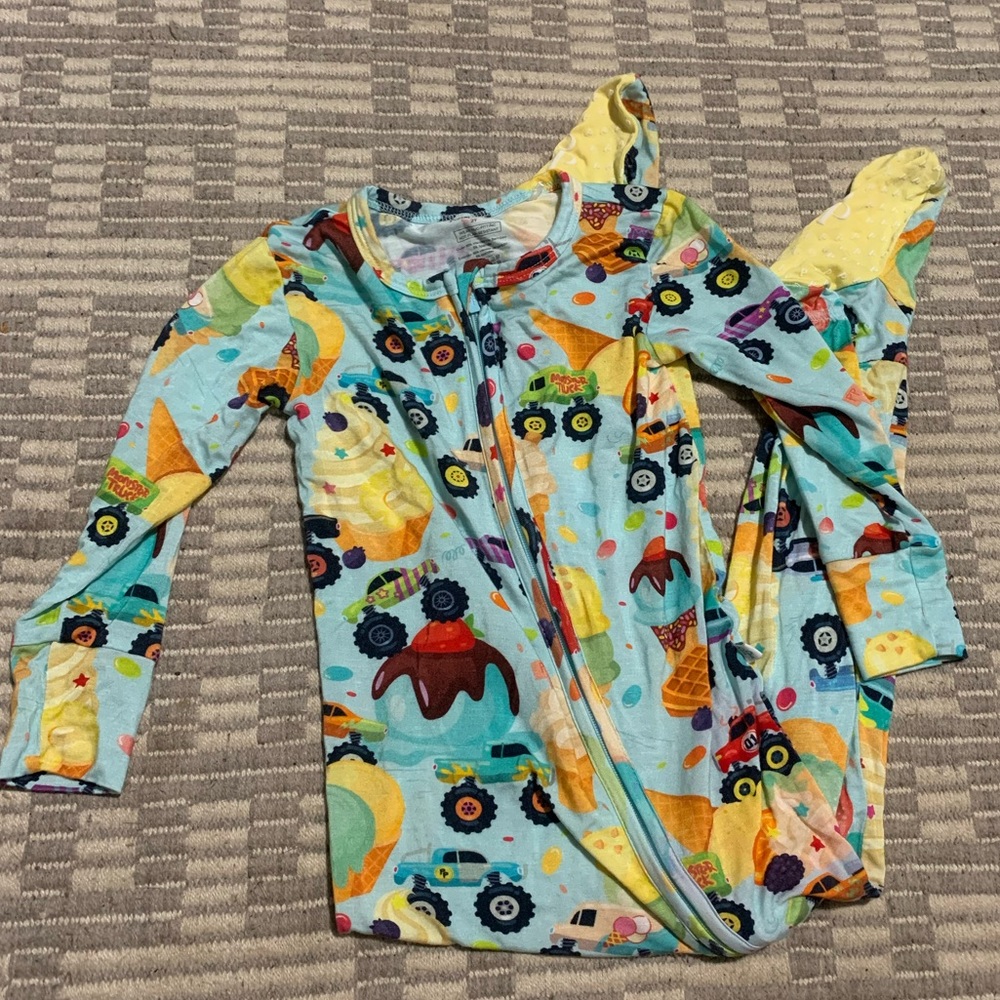 Posh peanut pajamas